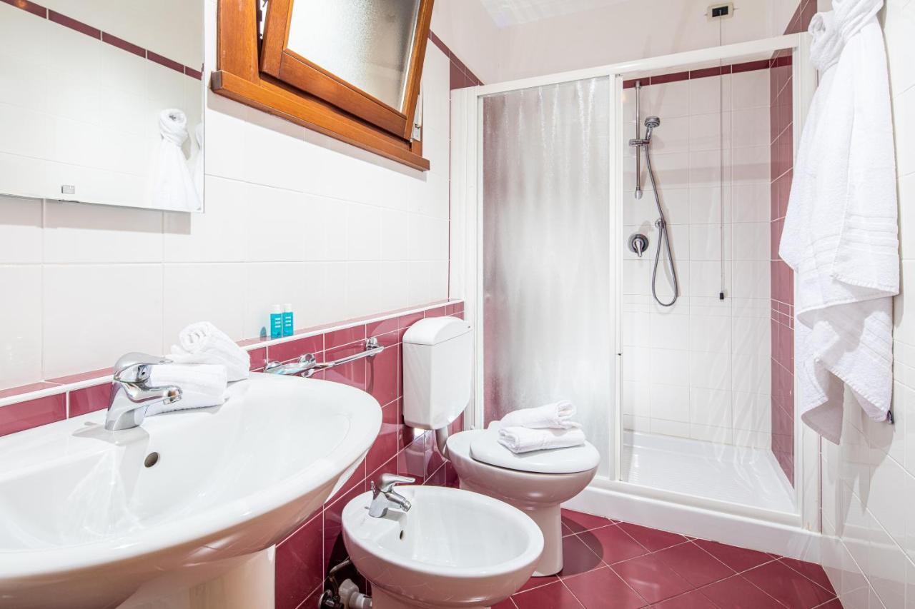 Residence Airone Lignano Sabbiadoro Luaran gambar