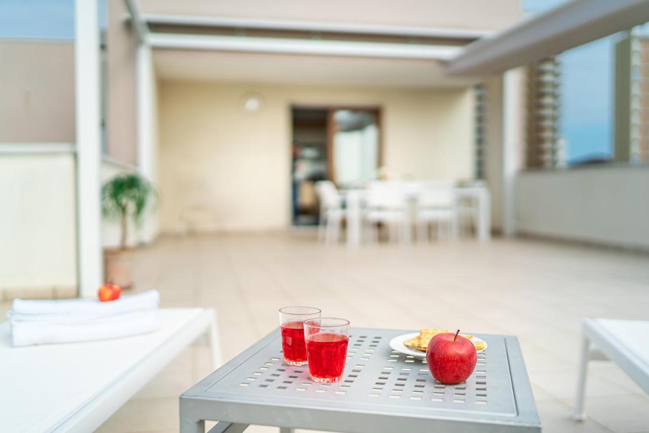 Residence Airone Lignano Sabbiadoro Luaran gambar
